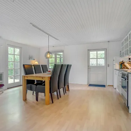 Holiday home Sunaj - From The Sea In Ne Jutland By Interhome