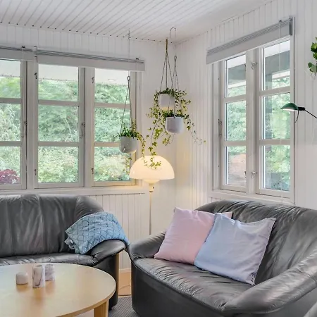 Sunaj - From The Sea In Ne Jutland By Interhome * Hals