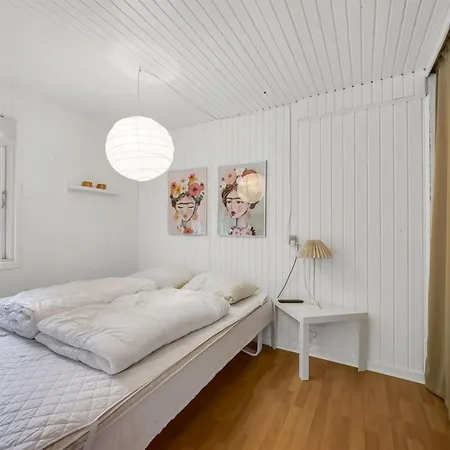 Sunaj - From The Sea By Interhome Hals